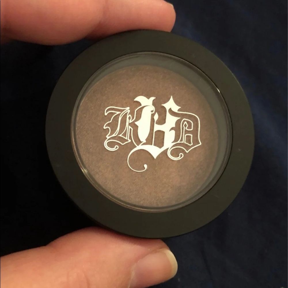 Kat Von D Metal Eyeshadow